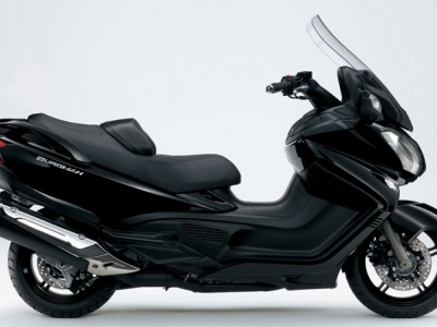 Suzuki Burgman 650 photo