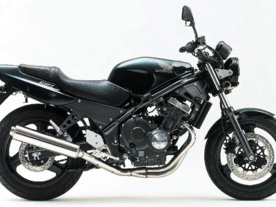Honda CB-1 photo
