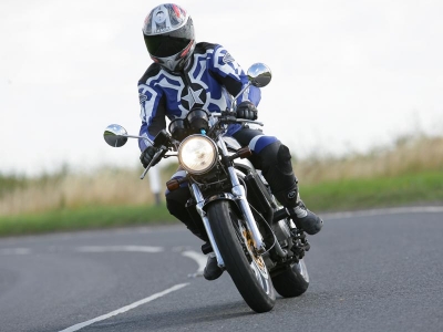 Honda BROS NT400 photo