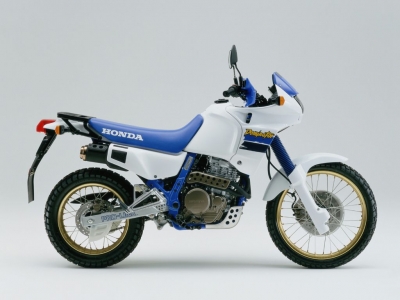 Honda NX650 Dominator photo