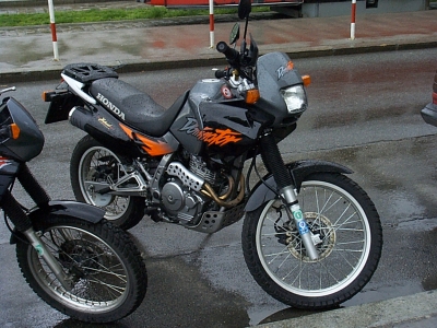 Honda NX650 Dominator photo