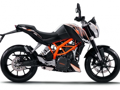 KTM 390 Duke photo