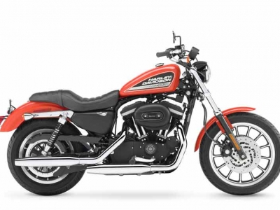 Harley Davidson XL883 Sportster photo