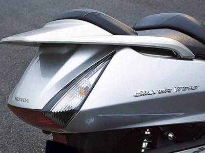 Honda FJS600 Silver Wing photo