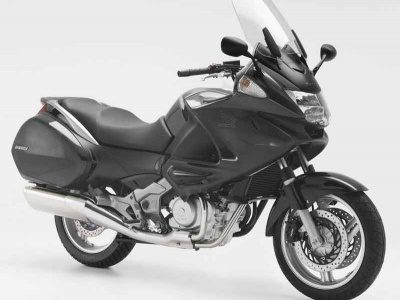 Honda Deauville photo